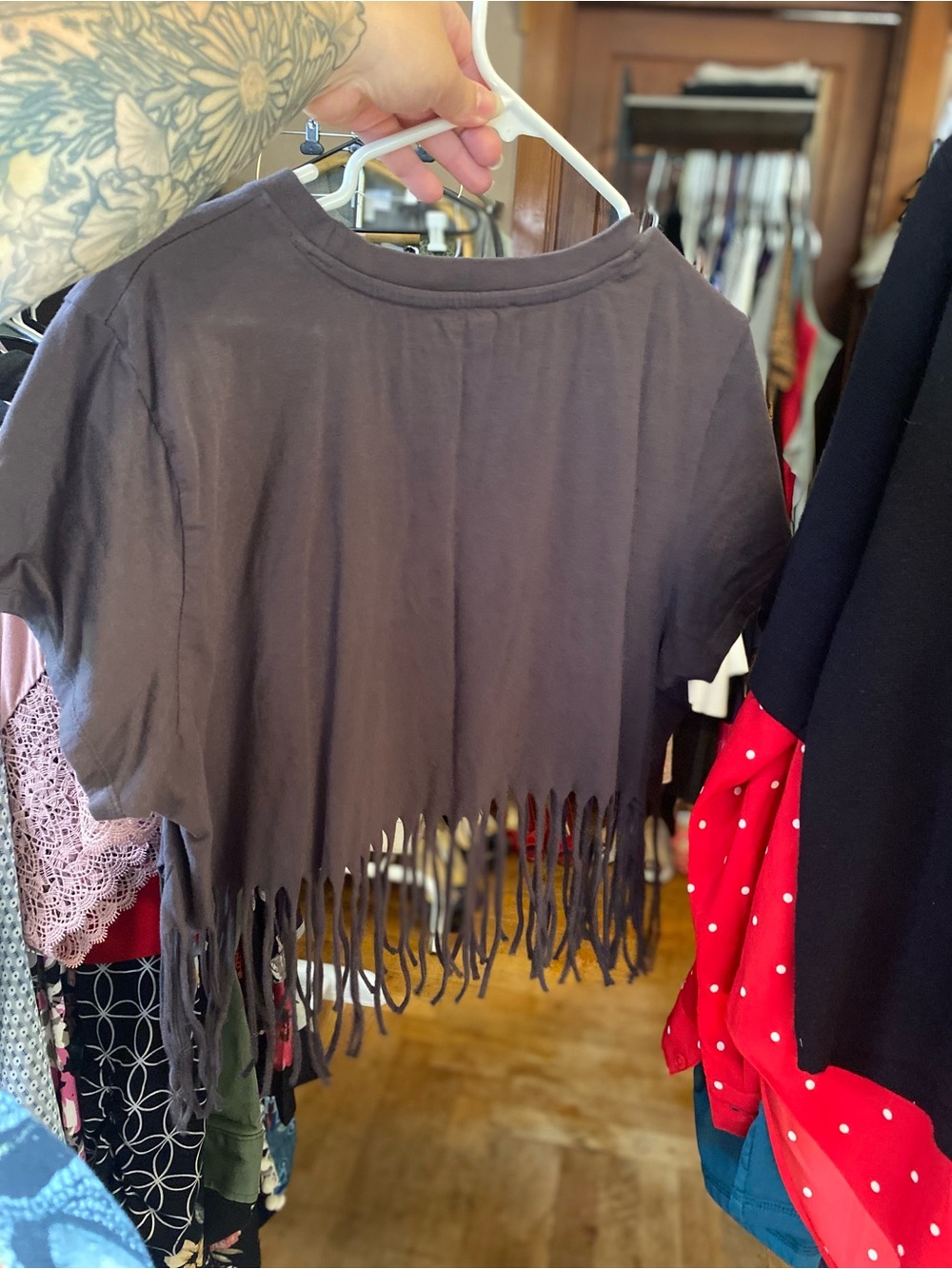 Women's Gray 'Happy' Fringe Crop Top with Daisy Graphic - Picture 6 of 6